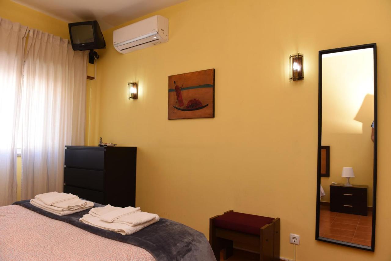 Tmp Apartamento Quarteira Exterior photo